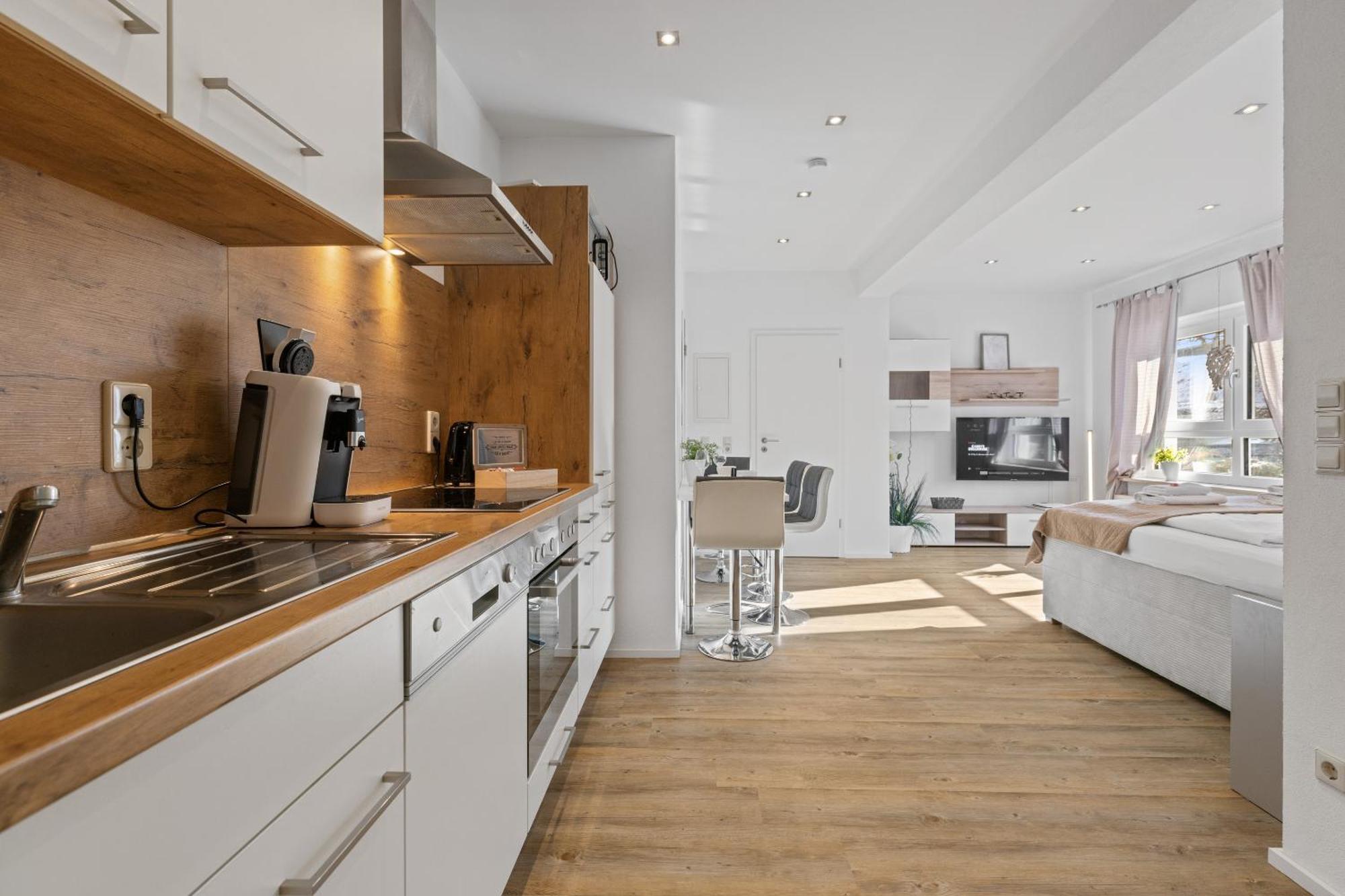 Goldcream Suites - Modern - Netflix - Free Parking Günzburg Exterior foto